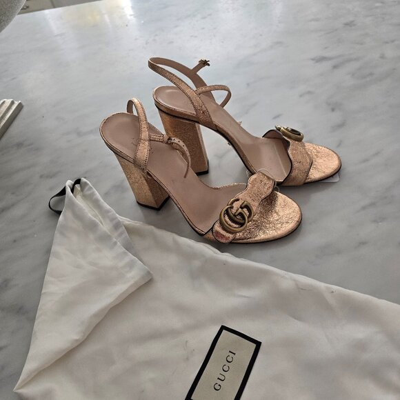 Gucci metalic pink sandals - Picture 1 of 3